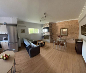 KONTIS' Luxury Detached house near the sea